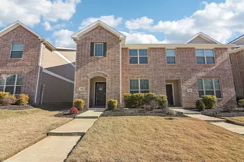 3528 Cricket Dr, Denton, TX 76207