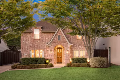 4525 W Amherst Ave, Dallas, TX 75209