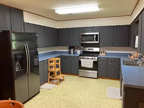 Kitchen - 101 W 3rd St, Roxton, TX 75477 photo 1 of 2