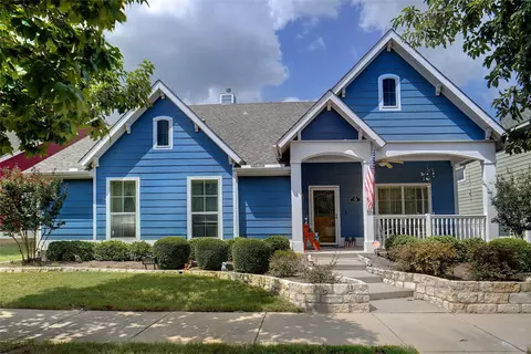 1219 Long Leaf Dr, Savannah, TX 76227