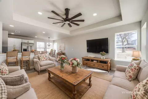 230 W Cardinal, Ector, TX 75439 photo 3