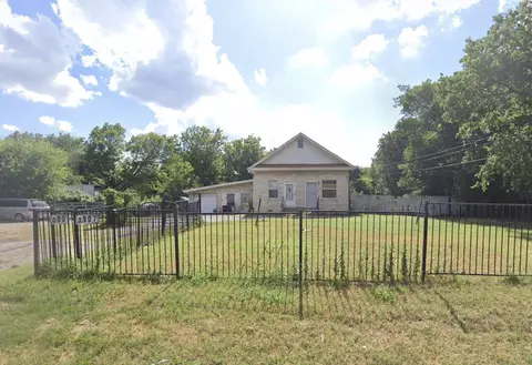 5907 S Cockrell Hill Rd, Dallas, TX 75236