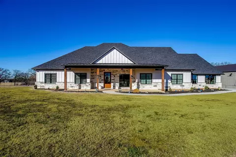 5621 County Road 803, Joshua, TX 76058