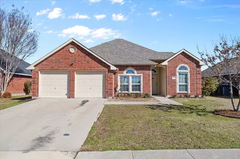 140 Magnolia Ln, Rockwall, TX 75032