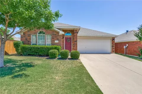 8405 Trinity Vista Trl, Hurst, TX 76053