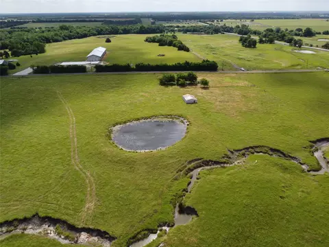 67 Ac County Rd 1033, Celeste, TX 75423 photo 16