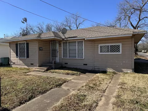 1234 N Travis St, Sherman, TX 75092