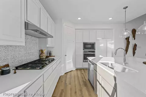 1008 Violet Dr, Crowley, TX 76036 photo 4