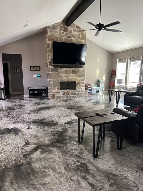 110 Kriston Ln, Springtown, TX 76082 photo 8