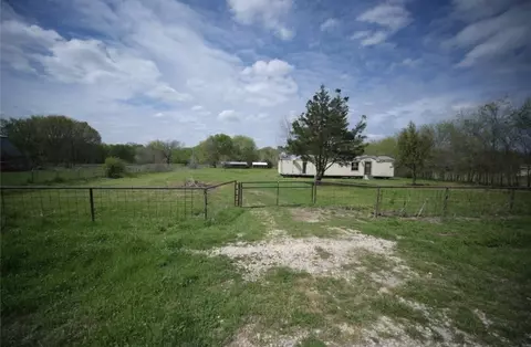 13959 Duck Creek Rd, Terrell, TX 75161