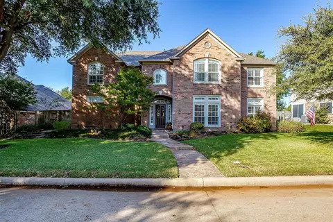 8120 Sundale Ct, Fort Worth, TX 76123