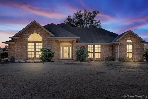 173 Southwood Dr, Bossier City, LA 71111