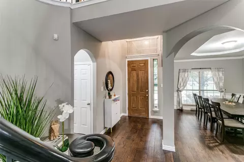 Entry Way - 1404 Apache Trl, Corinth, TX 76210 photo 1 of 4