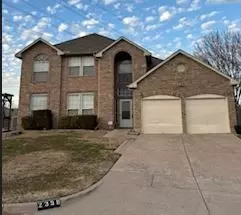 2358 Bentley Ct, Grand Prairie, TX 75052