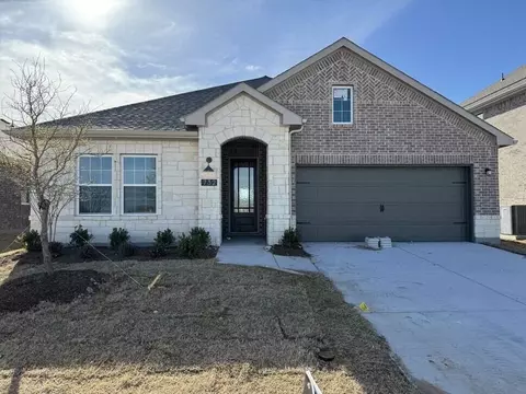732 Waterhouse Lake Dr, Anna, TX 75409