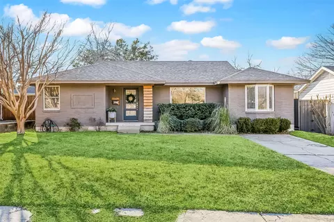 11639 Saxon St, Dallas, TX 75218