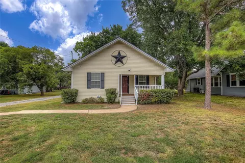 304 N Houston St, Royse City, TX 75189