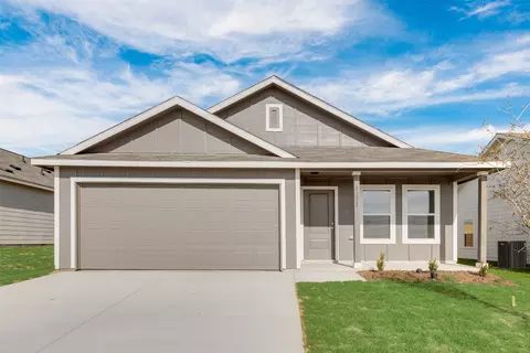 1220 Pere David Dr, Crowley, TX 76036