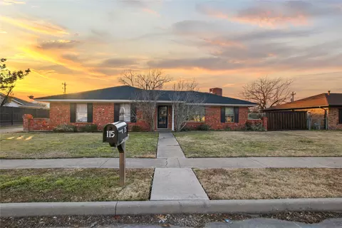 115 Hardwicke Ln, Little Elm, TX 75068