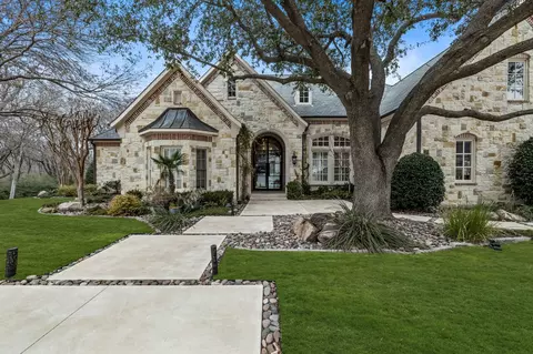 5237 Sky Lake Dr, Plano, TX 75093