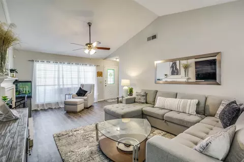 7502 Atlantic Dr, Rowlett, TX 75088