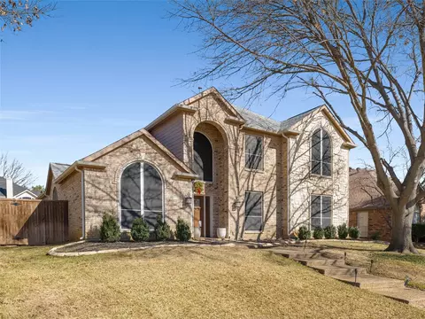 1323 Bogard Ln, Lewisville, TX 75077