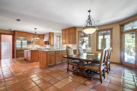 Dining - 1097 E Hickory Hill Rd, Argyle, TX 76226 photo 2 of 2