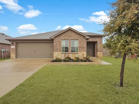 3105 Logan Dr, Forney, TX 75126