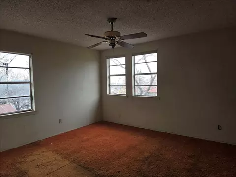 Bedroom - 4534 Moler St, Dallas, TX 75211 photo 6 of 6