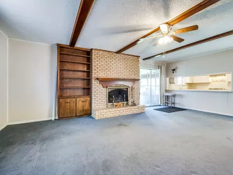1310 Greenbriar St, Denton, TX 76201