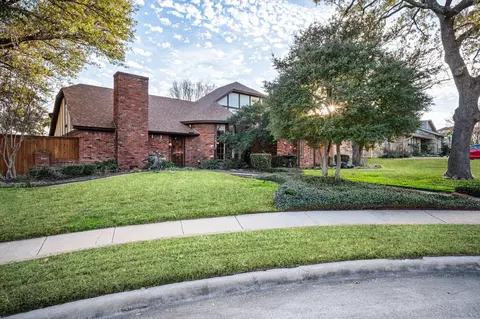 3208 Overland Dr, Plano, TX 75023