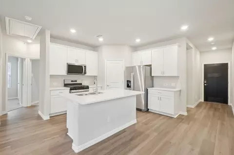 976 Summer Dr, Lavon, TX 75166