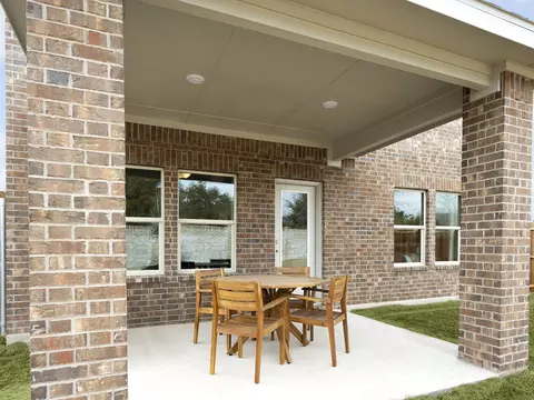 Exterior - 944 Summer Dr, Lavon, TX 75166 photo 2 of 2