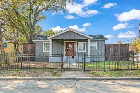 2801 Le Clerc Ave, Dallas, TX 75210