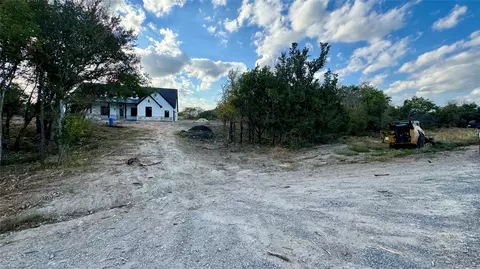 104 Fan Mill Trl, Weatherford, TX 76085