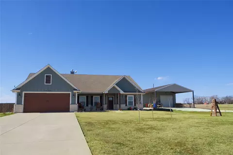 4985 Old Town Rd, Whitesboro, TX 76273
