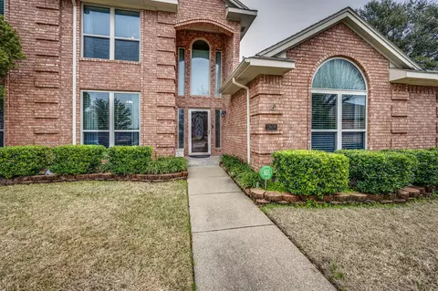 3808 Kentucky Ct, Grand Prairie, TX 75052