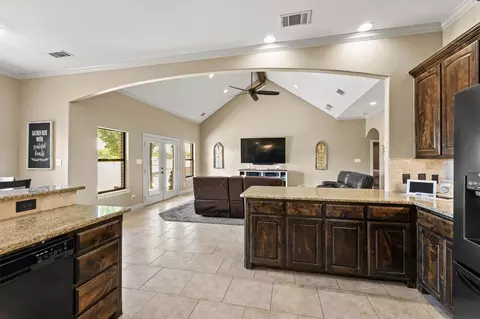 Entry Way - 10099 Fm 1173, Krum, TX 76249 photo 1 of 1