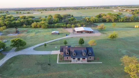 10099 Fm 1173, Krum, TX 76249