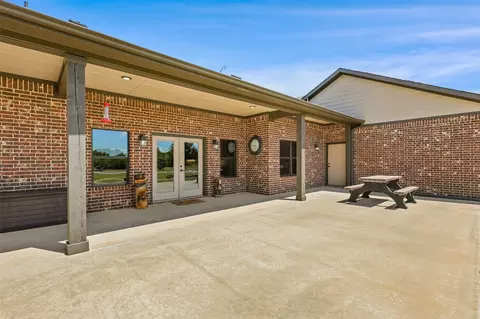 Exterior - 10099 Fm 1173, Krum, TX 76249 photo 4 of 10
