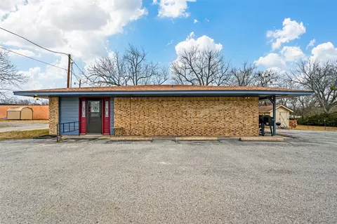1700 Washington St, Commerce, TX 75428