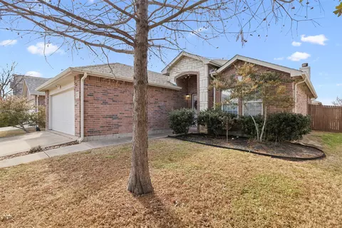 12709 Lost Prairie Dr, Fort Worth, TX 76244