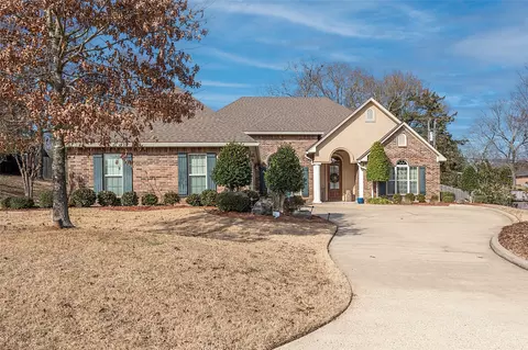 308 Woodhaven Dr, Minden, LA 71055