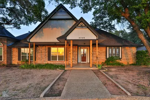 4749 Catclaw Dr, Abilene, TX 79606
