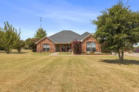 412 Valley View Ct, Rio Vista, TX 76093