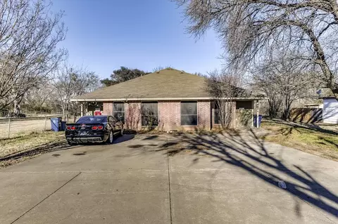 321 N Field St #323, Burleson, TX 76028