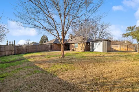 5204 Orchard Dr, Sachse, TX 75048