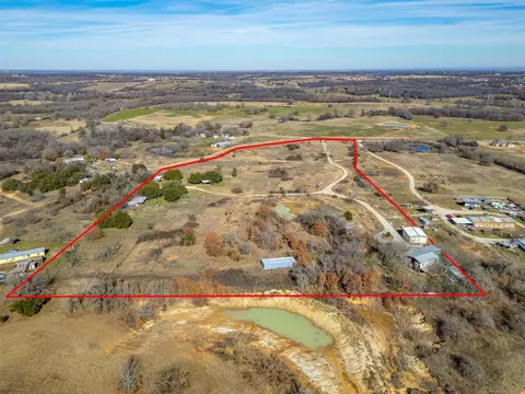 2040 Erwin Rd, Poolville, TX 76487