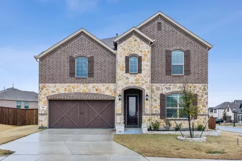 2109 Creekbluff Ct, Carrollton, TX 75010