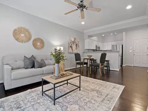 3102 Kings Rd #1302, Dallas, TX 75219